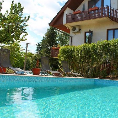 Ibolya Apartmanok Fonyód Exteriör bild