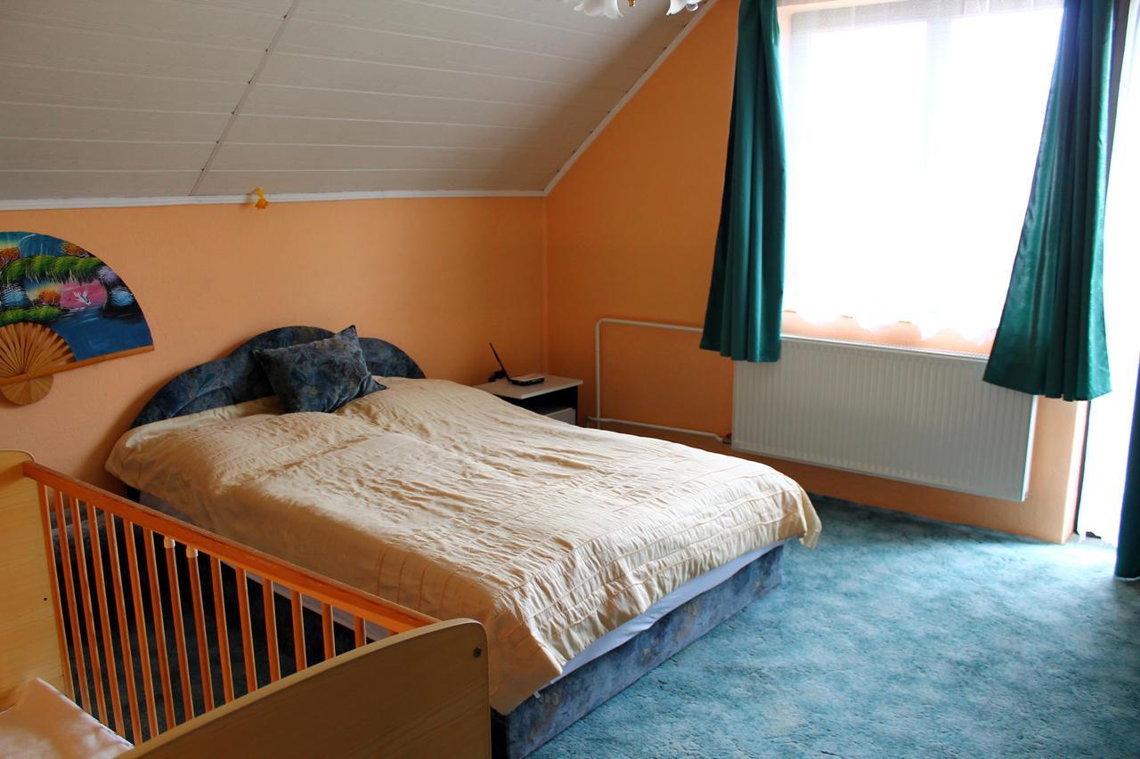 Ibolya Apartmanok Fonyód Exteriör bild