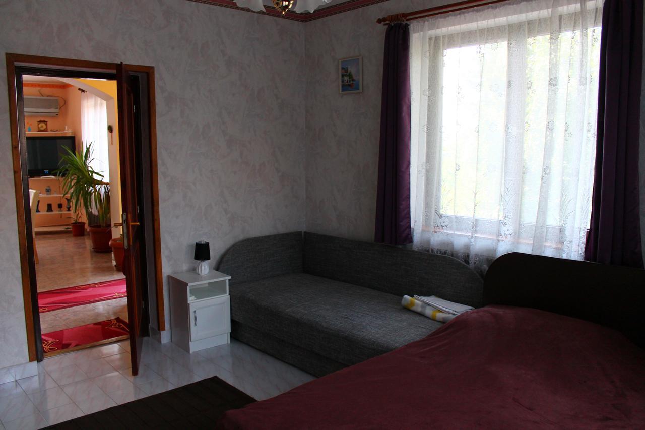 Ibolya Apartmanok Fonyód Exteriör bild